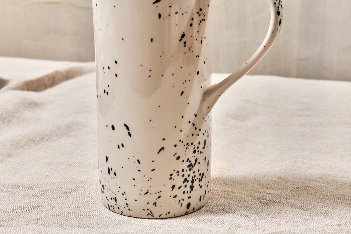 Ama Splatter Jug