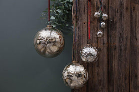 Antique Gold Baubles (Set of 4)