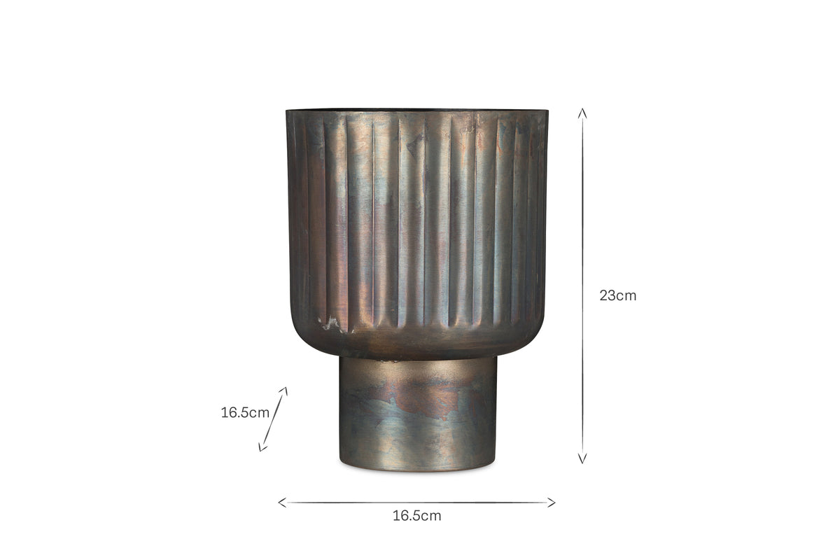 Dasalla Planter - Aged Brass