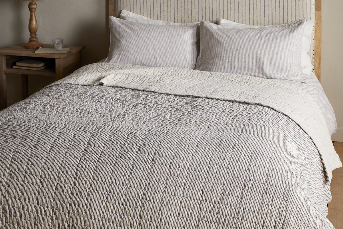 Dipti Cotton & Linen Block Print Bed Quilt - Charcoal