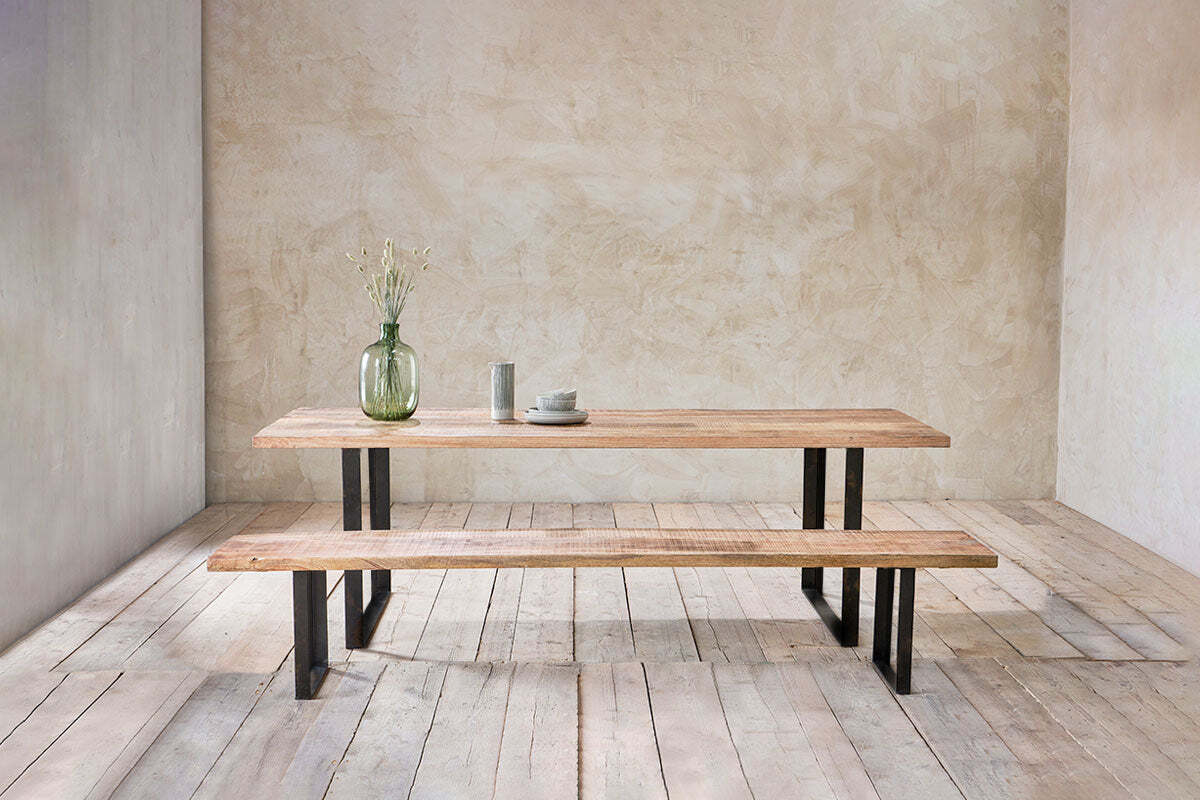 Fia Bench