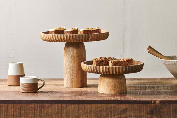 Gavivi Mango Wood Stand