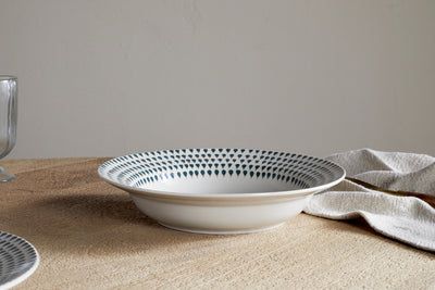 Juniper Drop Pasta Bowl - Cream & Juniper