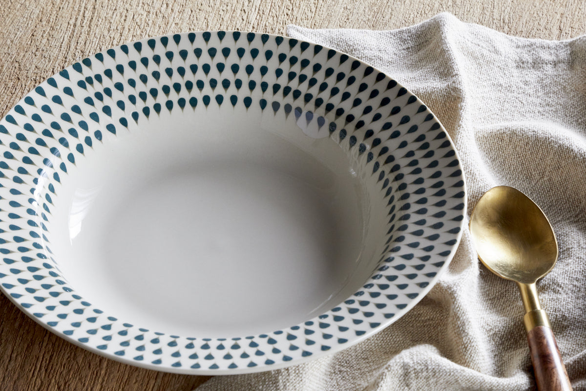 Juniper Drop Pasta Bowl - Cream & Juniper