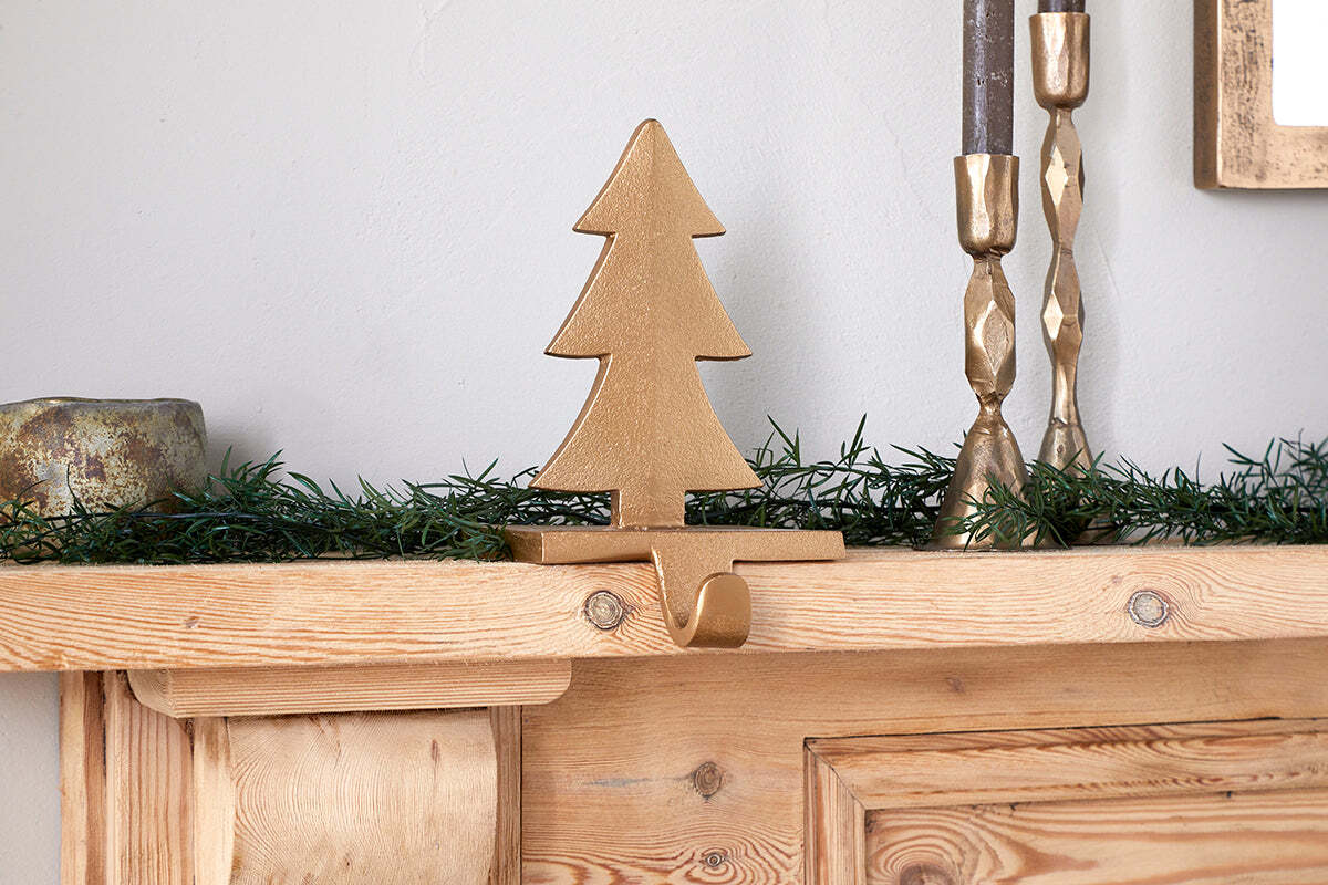 Kotta Stocking Tree Holder - Antique Brass