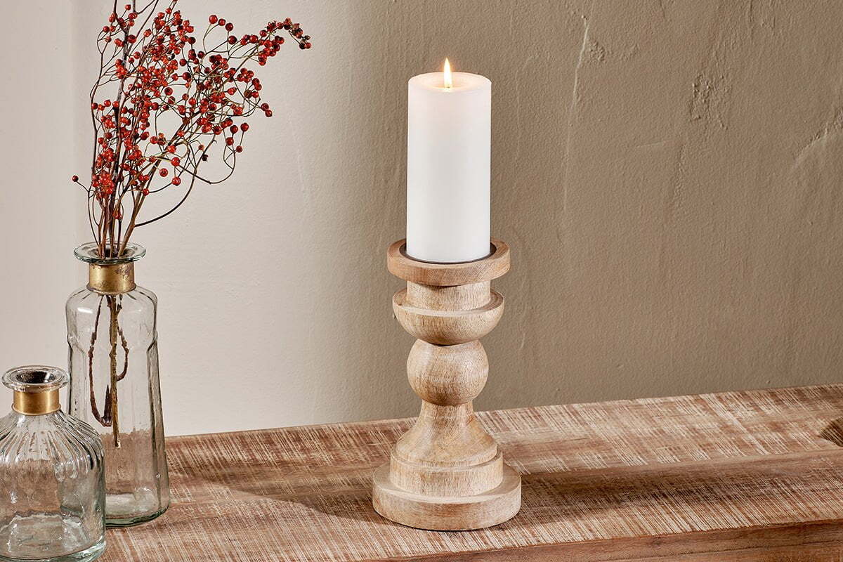 Kibibi Candle Stick