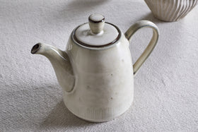 Malia Teapot - Cream