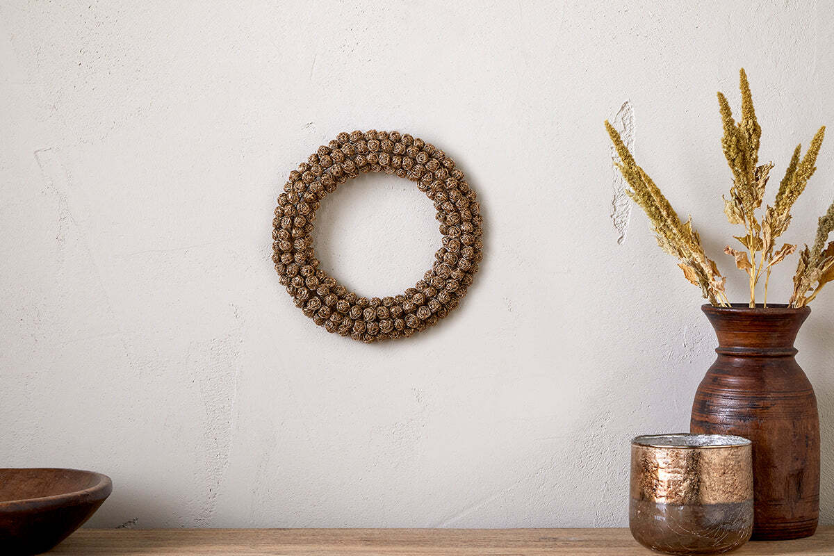 Madhi Wire Ball Wreath - Brass