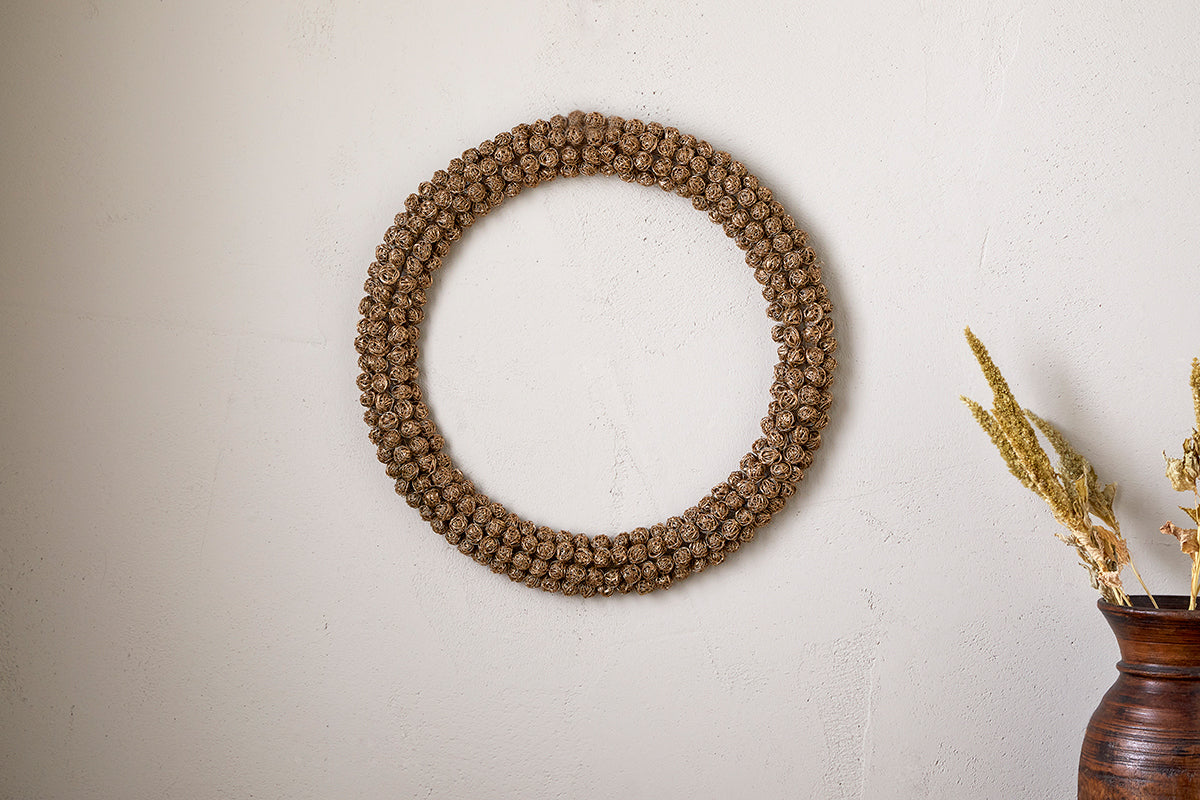 Madhi Wire Ball Wreath - Brass