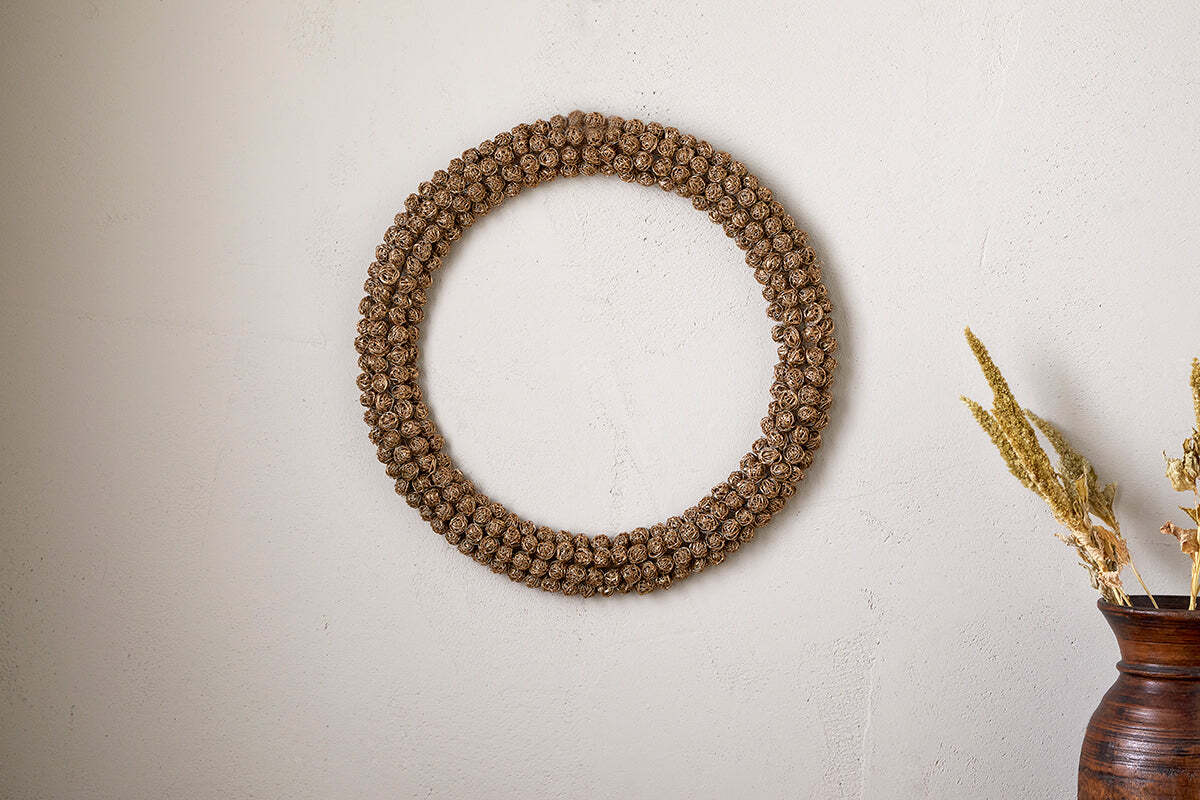 Madhi Wire Ball Wreath - Brass