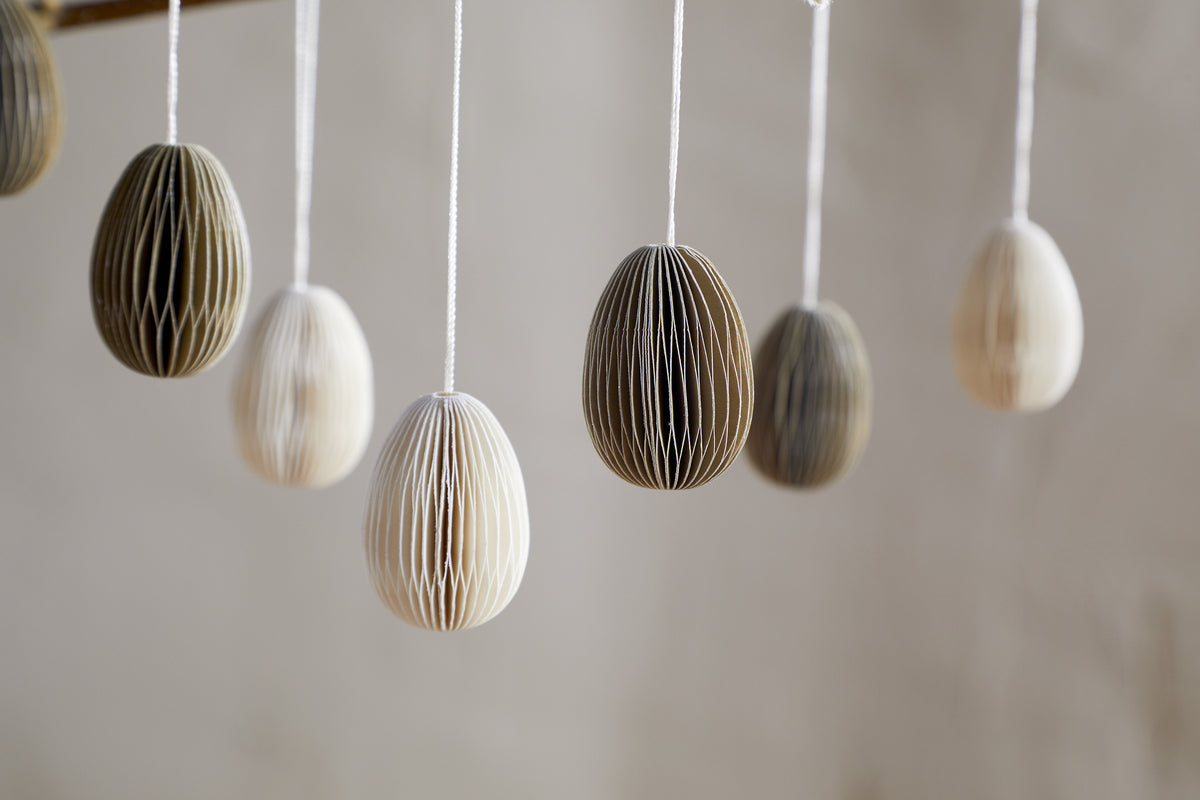 Piani Mini Hanging Paper Decoration - Natural & Moss - (Set of 12)