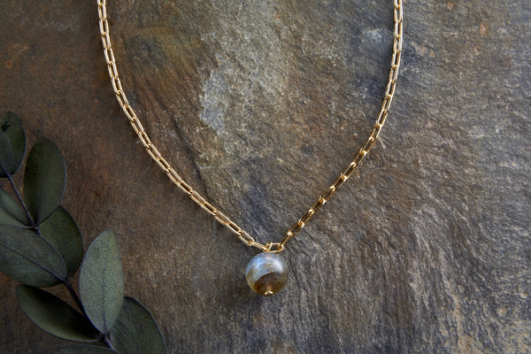 Marai Labradorite Necklace - Labradorite & Gold