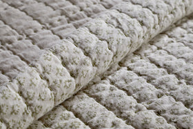 Peplu Cotton & Linen Screen Print Bed Quilt - Sage Green