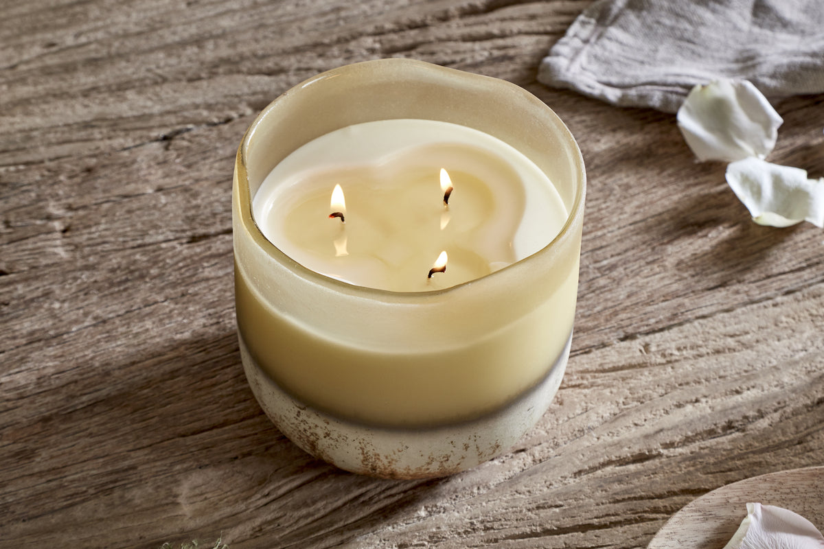 Oakmoss & Rose 3 Wick Scented Candle - Yellow - 3 Wick
