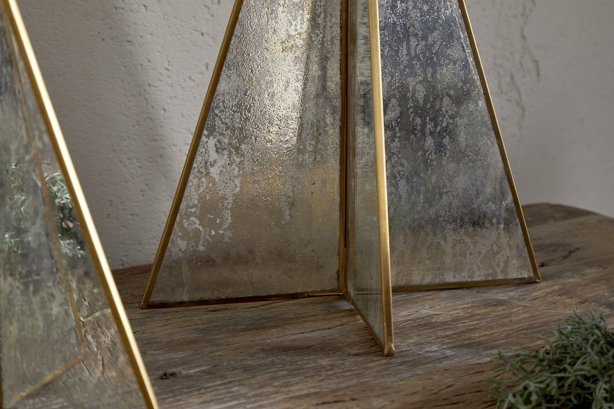 Gacha Standing Tree - Antique Brass