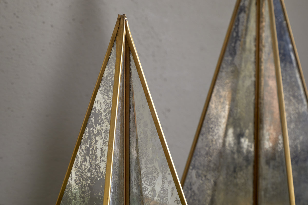 Gacha Standing Tree - Antique Brass