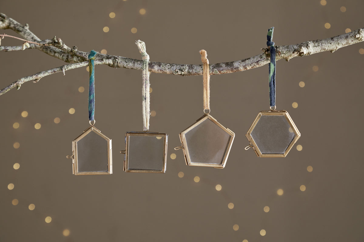 Tiny Kiko Frame Decorations - Aged Antique - (Set of 4)