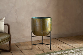 Jani Metal Planter - Oxidised Metal