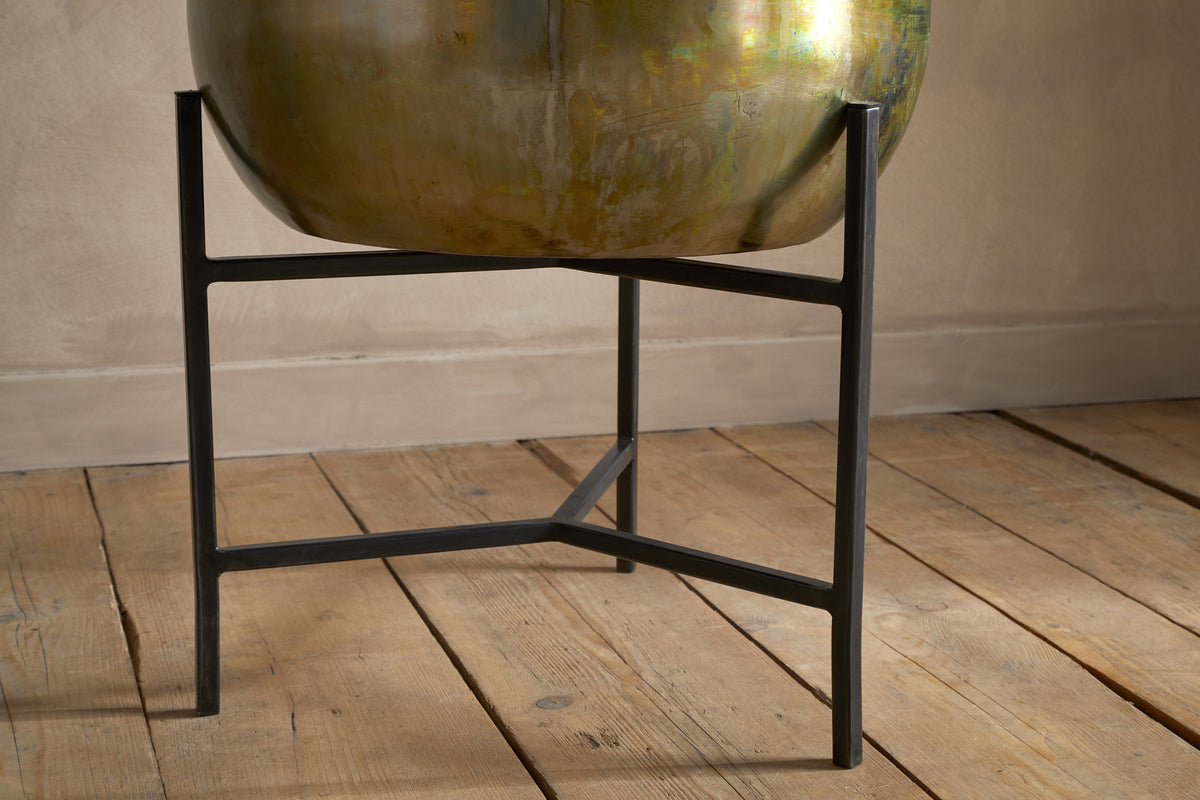 Jani Metal Planter - Oxidised Metal