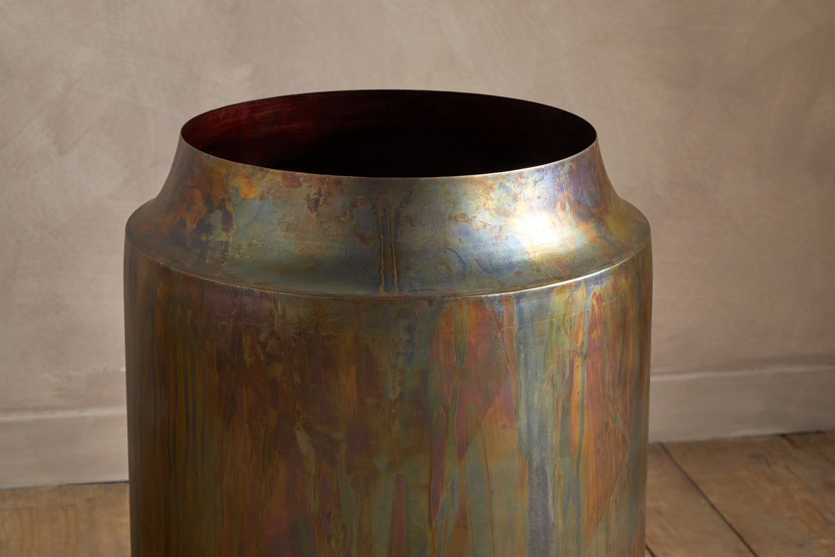 Roja Metal Planter - Oxidised Metal