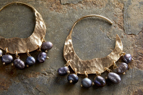 Parahu Grey Pearl Earrings - Gold