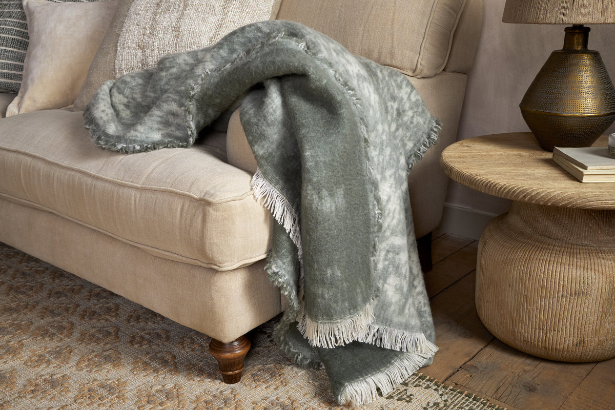 Kambali Distressed Wool Jacquard Throw - Moss