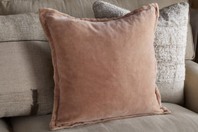 Menmai Velvet Cushion Cover - Dusty Pink - 50 x 50cm