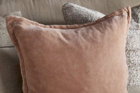Menmai Velvet Cushion Cover - Dusty Pink - 50 x 50cm
