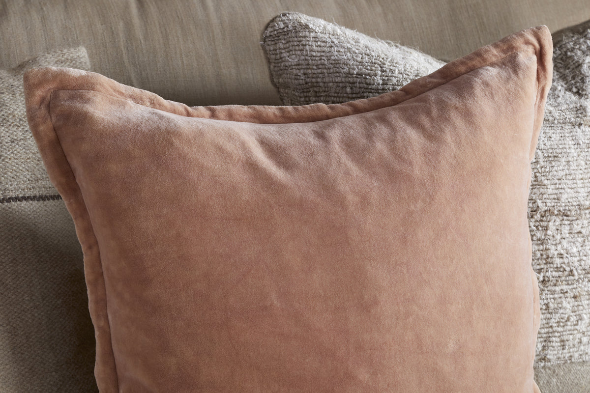 Menmai Velvet Cushion Cover - Dusty Pink - 50 x 50cm