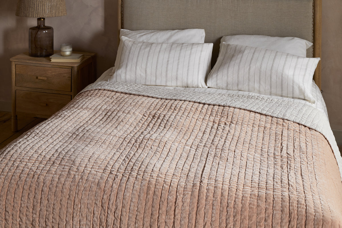Nidra Velvet & Linen Bed Quilt - Dusty Pink - 220 x 240cm