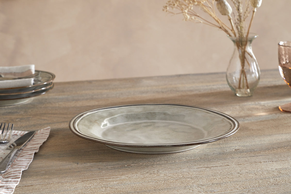 Pedra Dinner Plate - Pewter