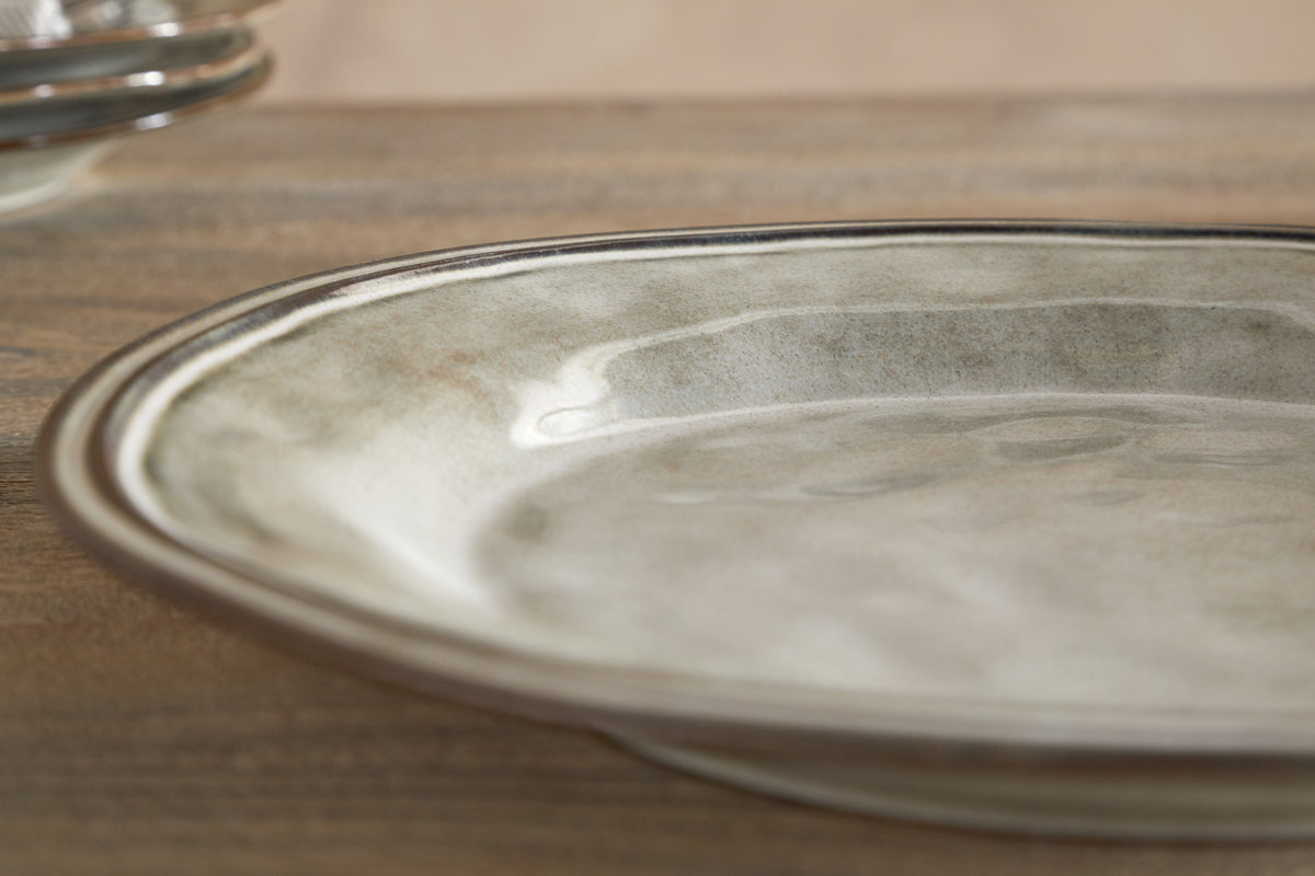 Pedra Dinner Plate - Pewter
