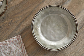 Pedra Dinner Plate - Pewter