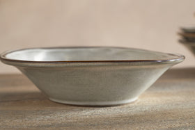Pedra Cereal Bowl - Pewter