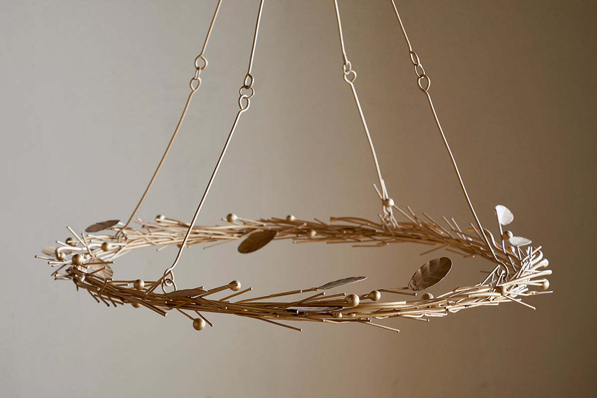 Natesa Hanging Wreath - Brass