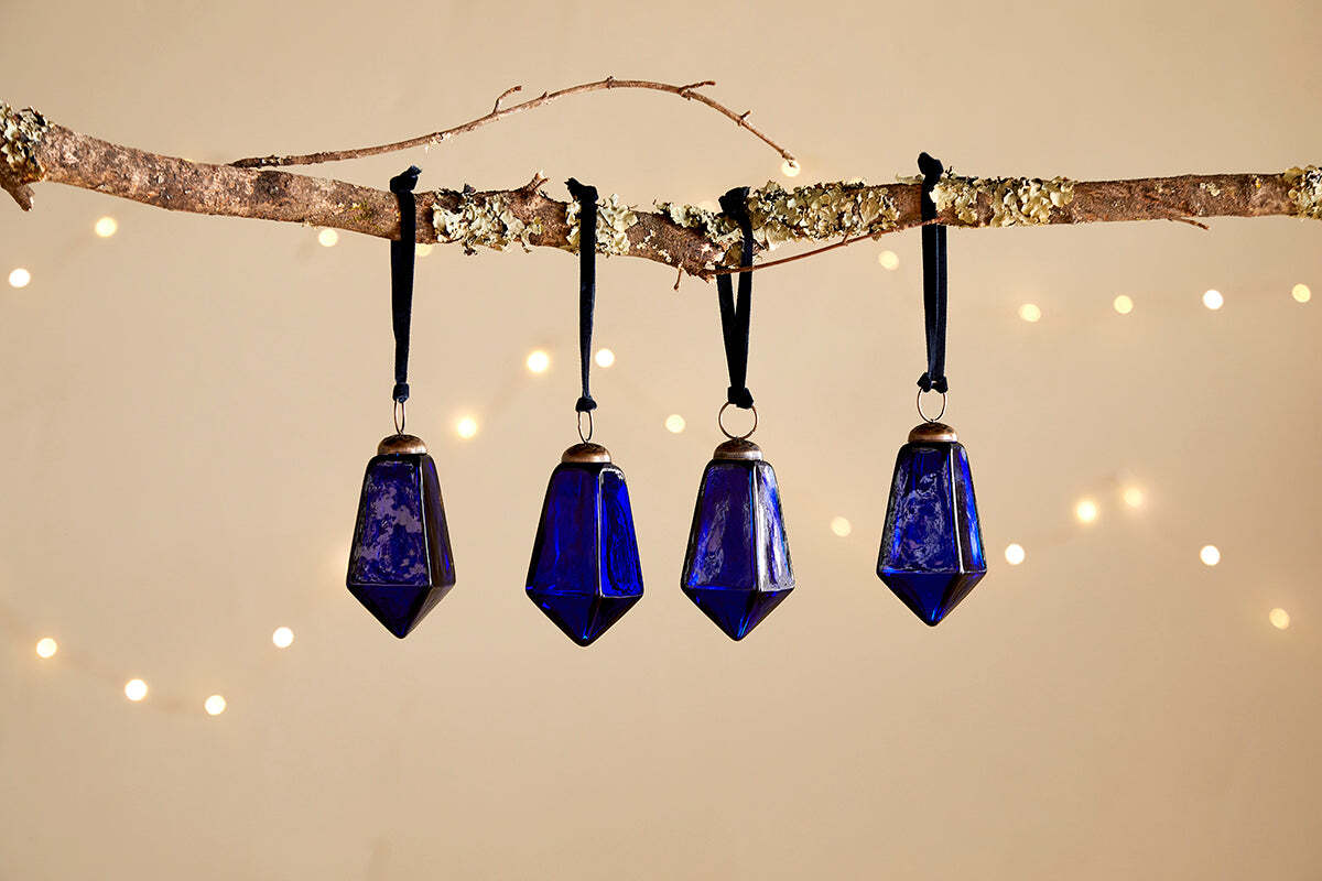 Ratnam Baubles - Indigo (Set of 4)