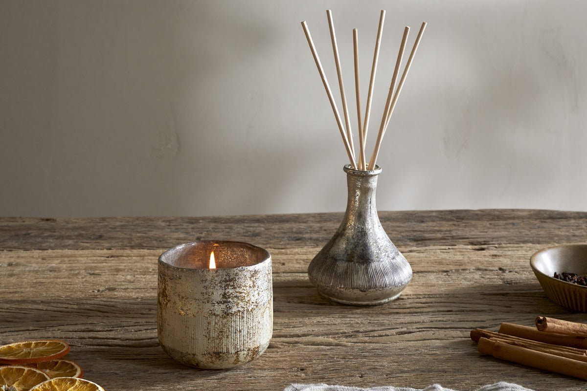 Mandarin & Clove 1 Wick Scented Candle - Antique Gold