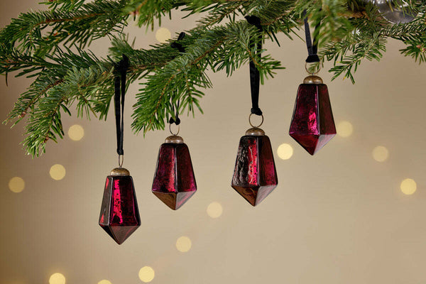 Ratnam Baubles - Ruby (Set of 4)