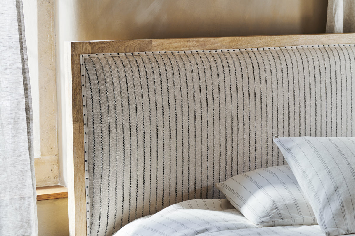 Sanja Stripe Bed - Natural