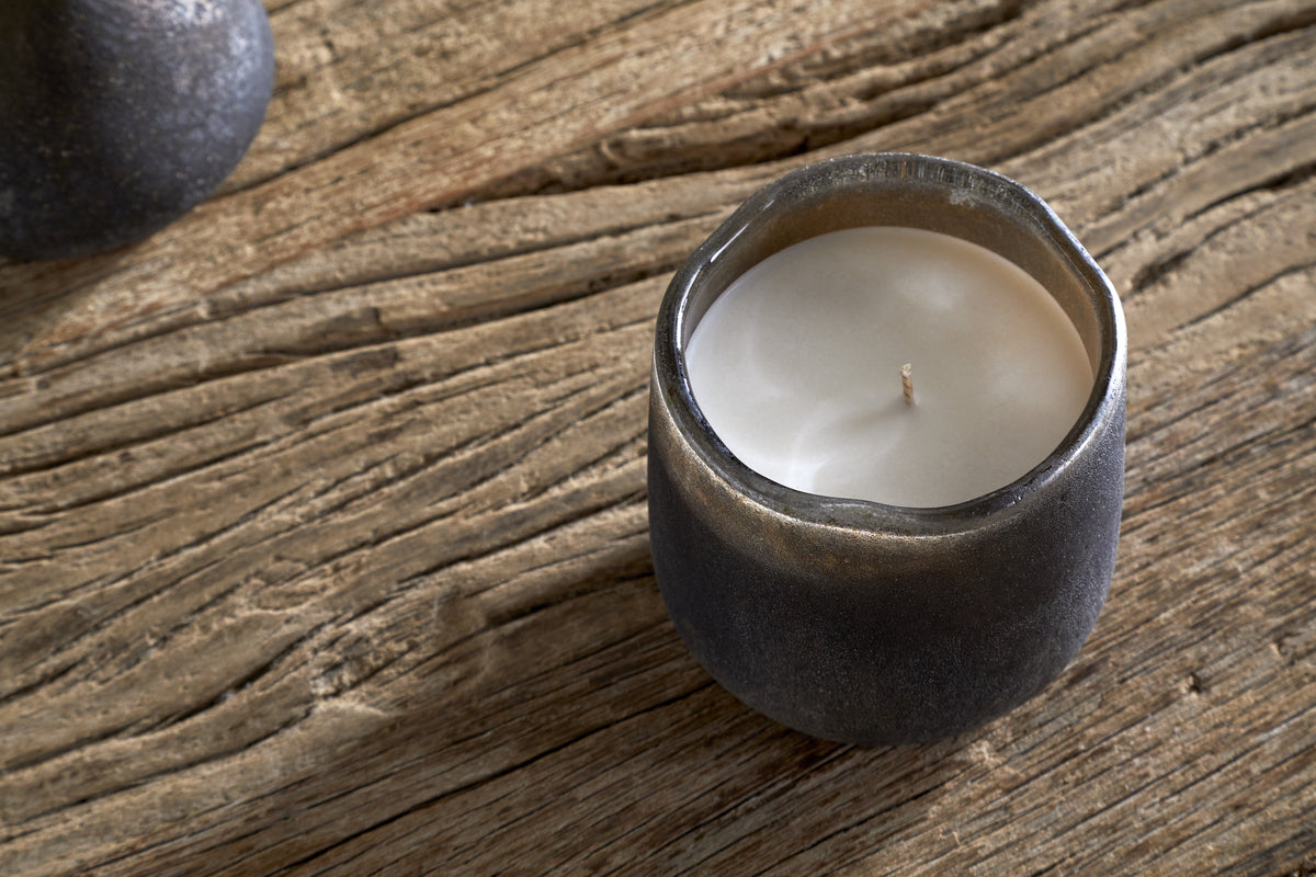 Cedarwood & Fig 1 Wick Scented Candle - Frosted Black