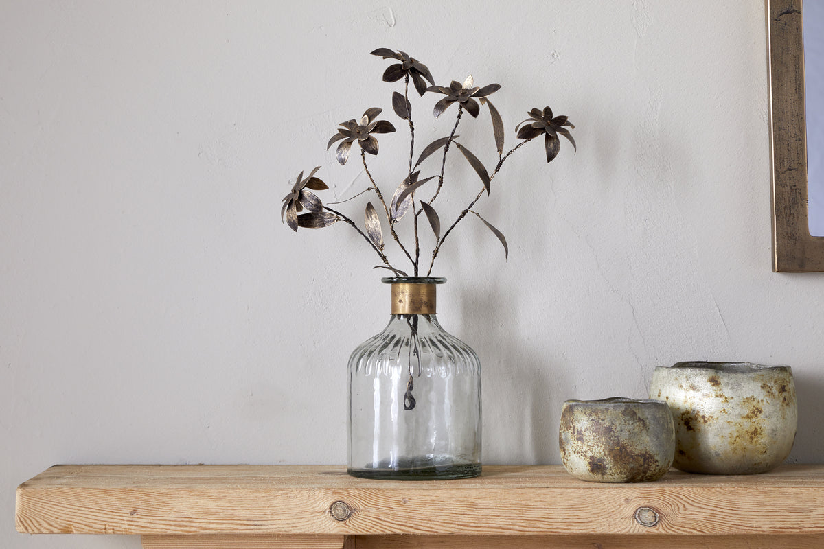 Svara Stem Flower - Antique Brass