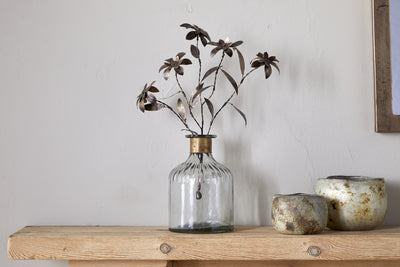 Svara Stem Flower - Antique Brass