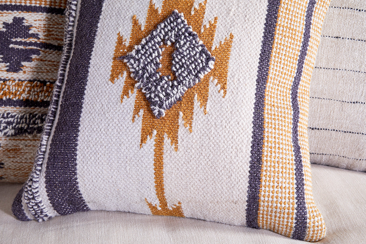 Tussi Mara Cushion Cover