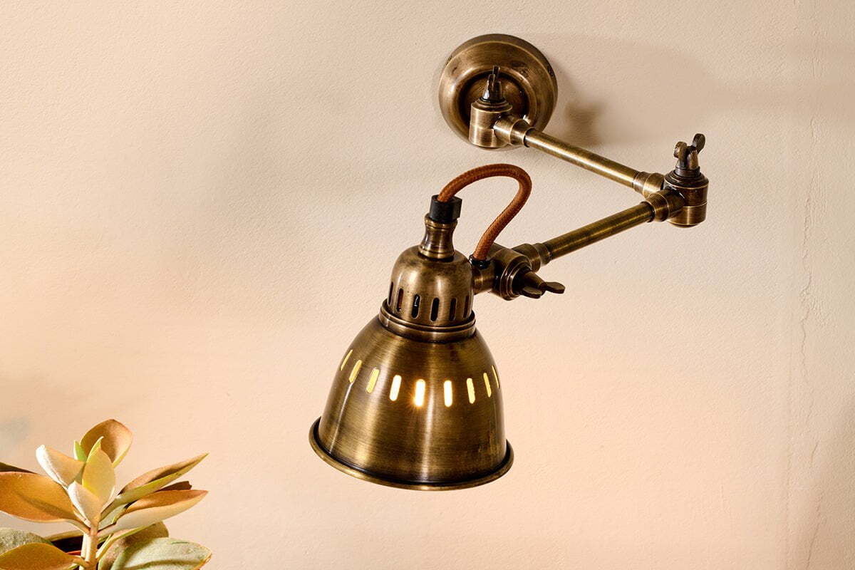 Tubu Brass Extendable Wall Light - Antique Brass