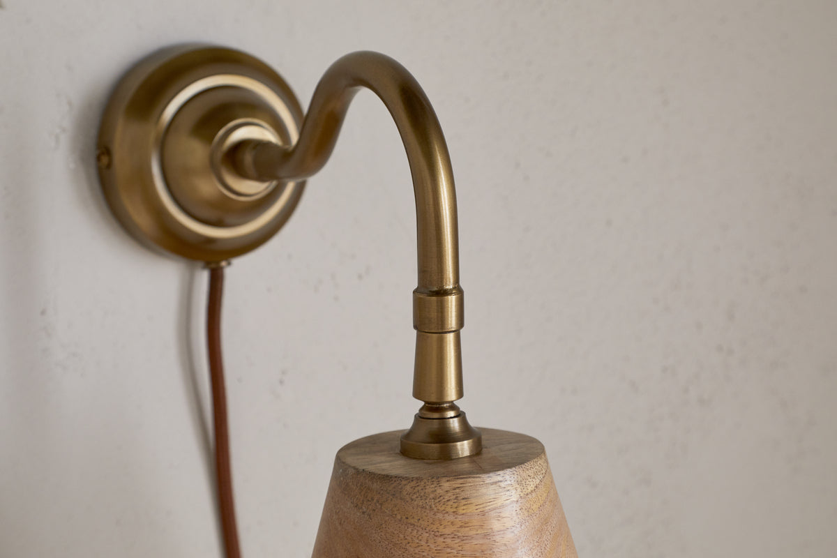 Vattu Mango Wood Plug In Wall Lamp - Natural & Antique Brass