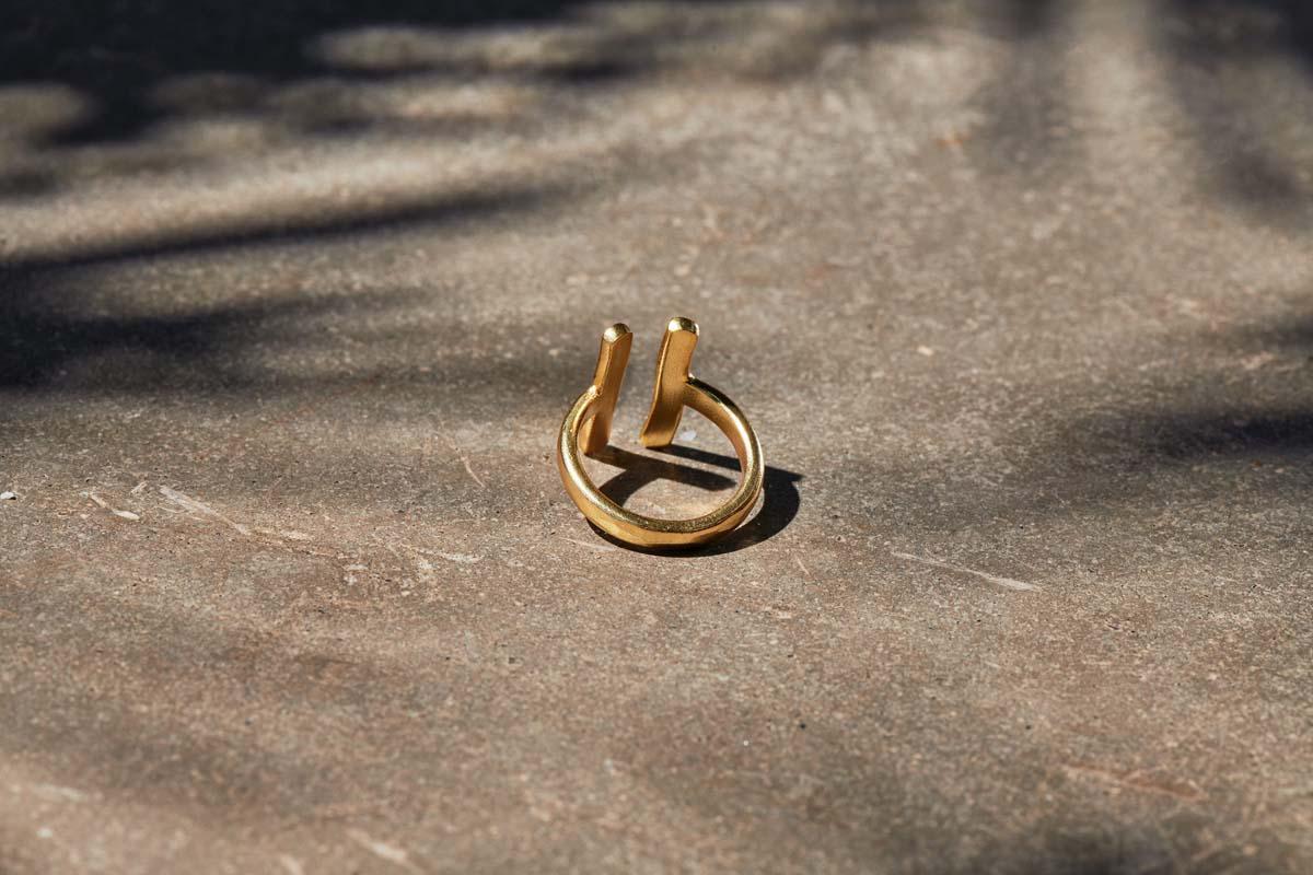 Atili Double Bar Ring Band
