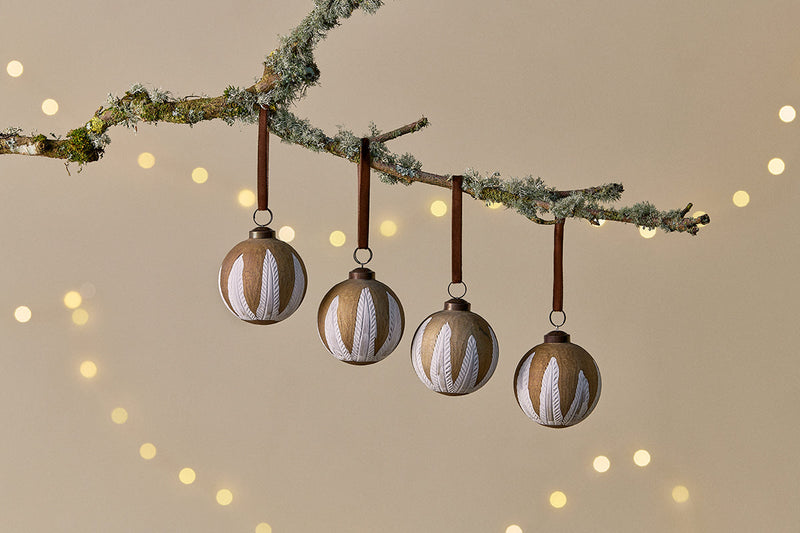 Nori Baubles - Gold & Cream - (Set of 4)