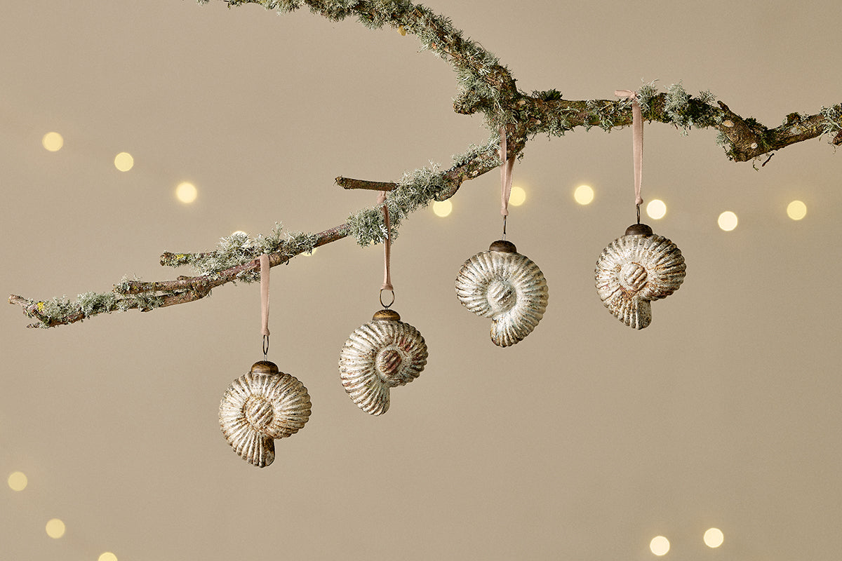 Sachin Shell Baubles - Rustic Gold - (Set of 4)