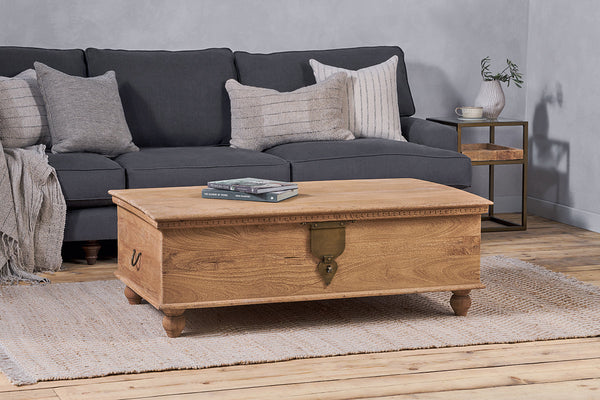 Vidur Mango Wood Chest - Natural