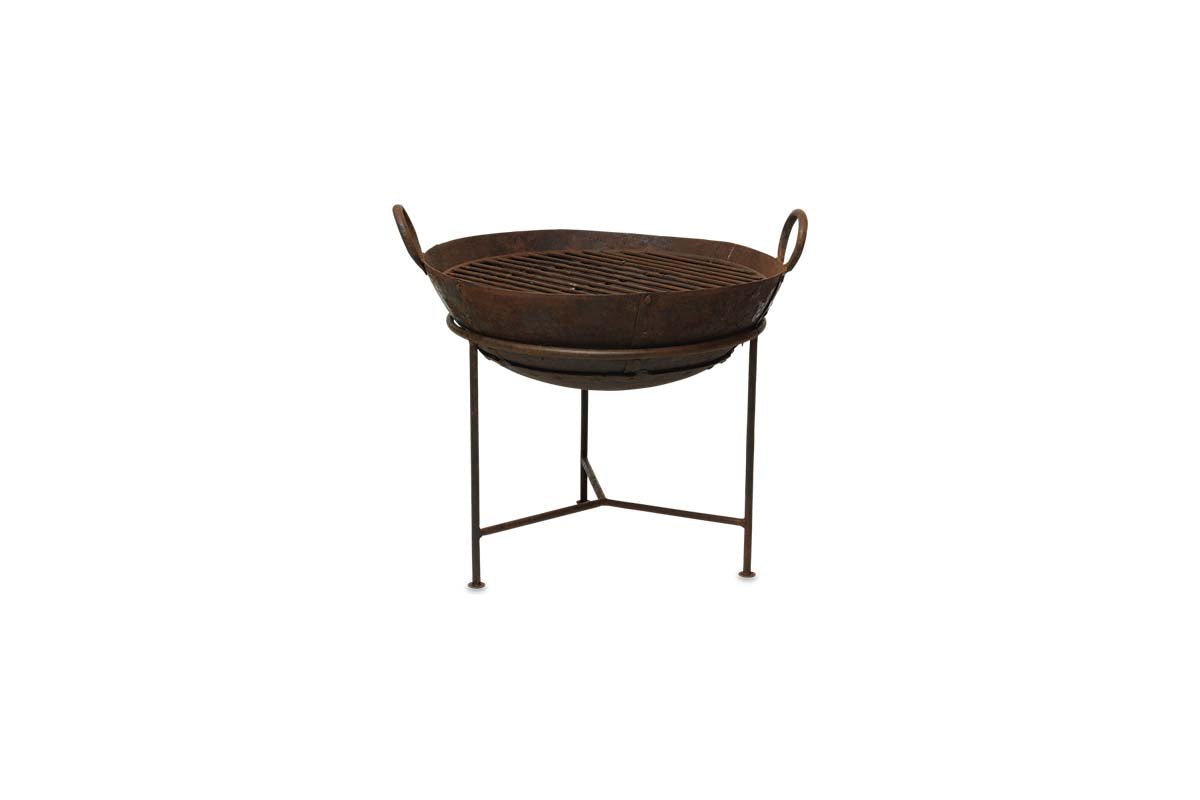 Nkuku OUTDOOR LIVING Small Reclaimed Iron Kadai With Grill